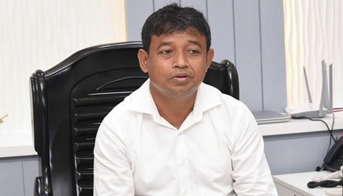 গ্রেপ্তারি পরোয়ানা: অভিনেত্রী শাওন ও ডিবি হারুনসহ ১০ জন অভিযুক্ত