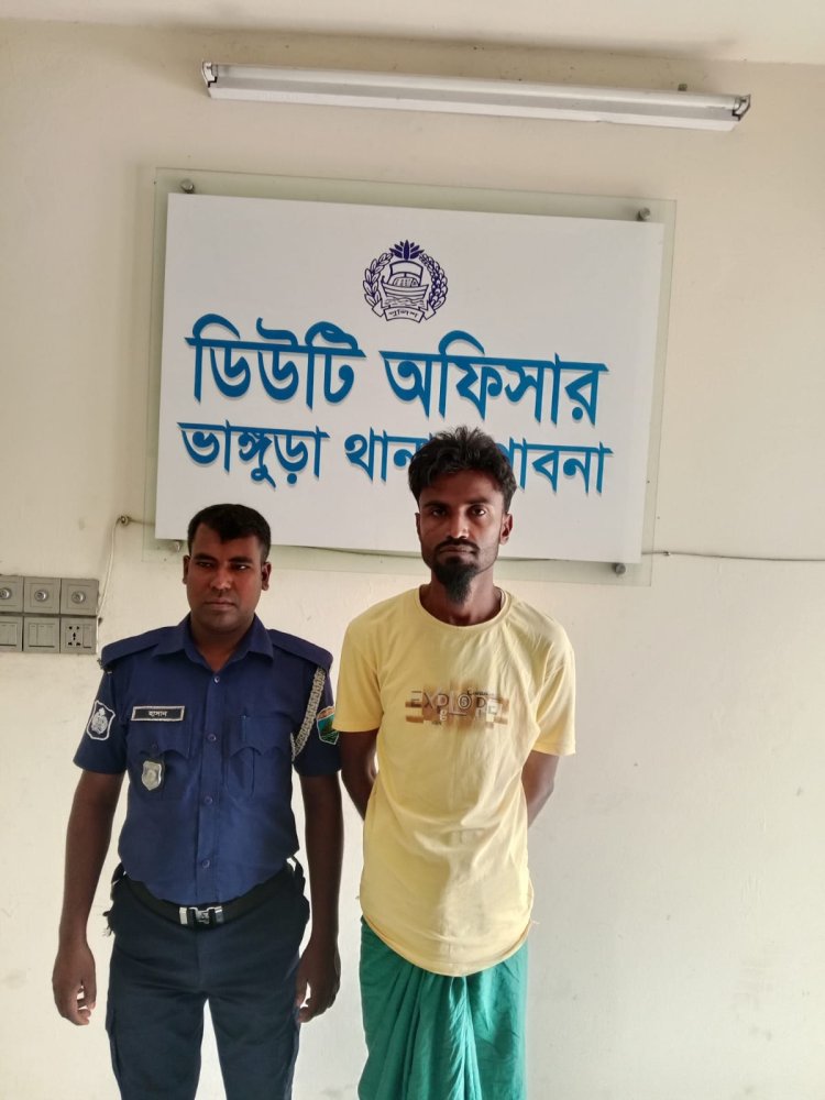 ভাঙ্গুড়ায় পুলিশের অভিযানে মাদক ব্যবসায়ী আটক ।