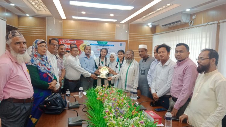 কমলগঞ্জে দূর্নীতি বিরোধী বিতর্ক প্রতিযোগিতায় পতনঊষার উচ্চ বিদ্যালয় ও কলেজ চ্যাম্পিয়ন