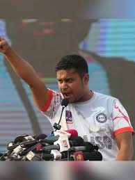 আ.লীগকে নিষিদ্ধ করা নিয়ে হাসনাত আব্দুল্লাহর কড়া বার্তা