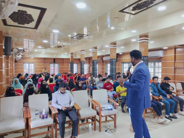 মৌলভীবাজারে স্কিল শিখন আইটি ইন্সটিটিউটের উদ্যোগে ফ্রিল্যান্সিং সেমিনার অনুষ্ঠিত